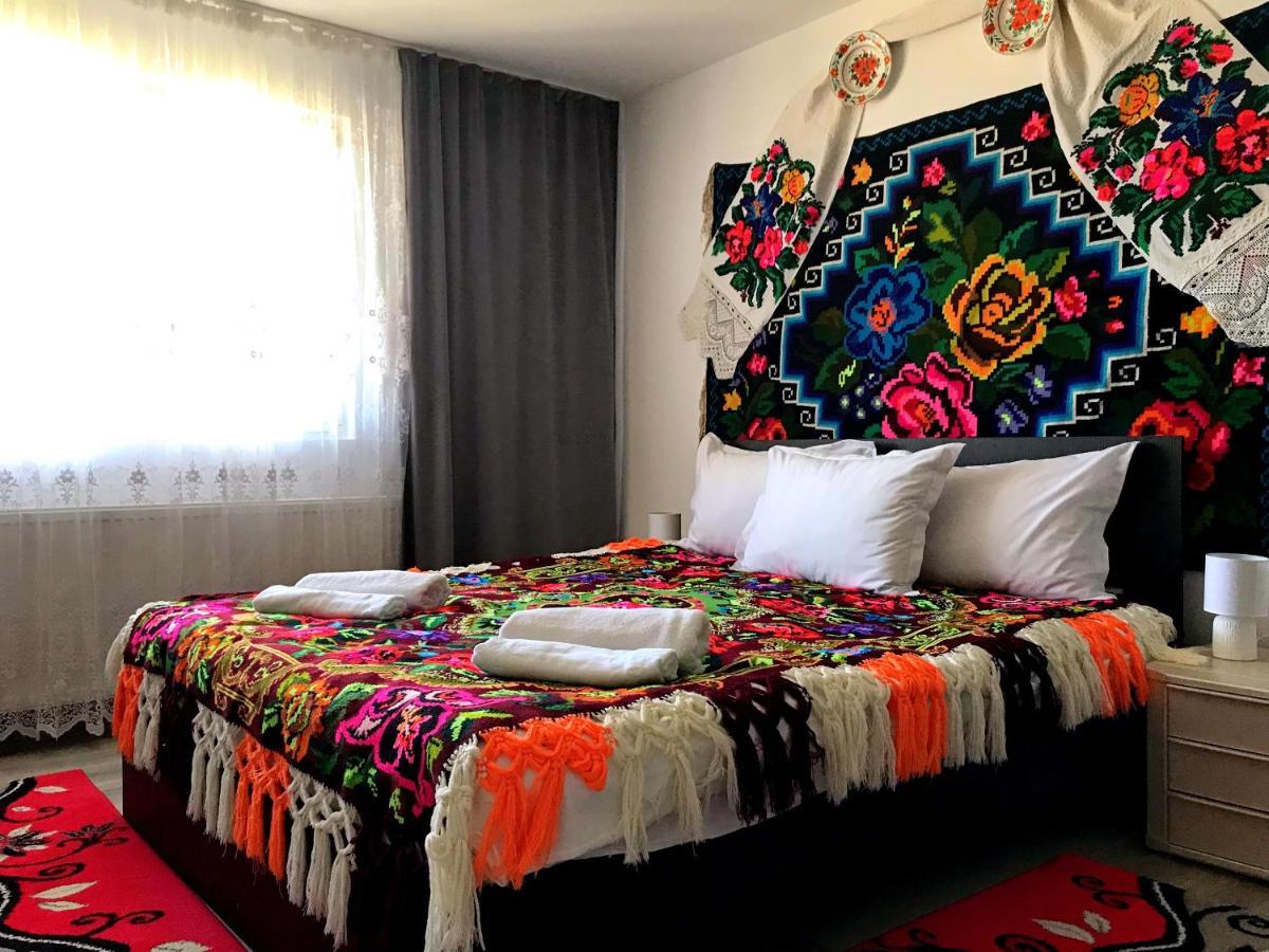 Appartement La Dory à Satu Sugatag Extérieur photo
