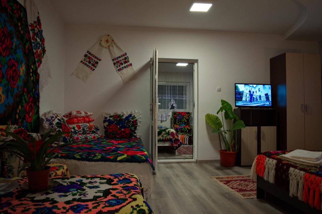 Appartement La Dory à Satu Sugatag Extérieur photo