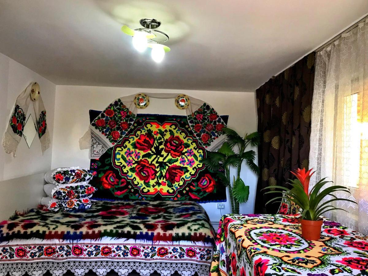 Appartement La Dory à Satu Sugatag Extérieur photo