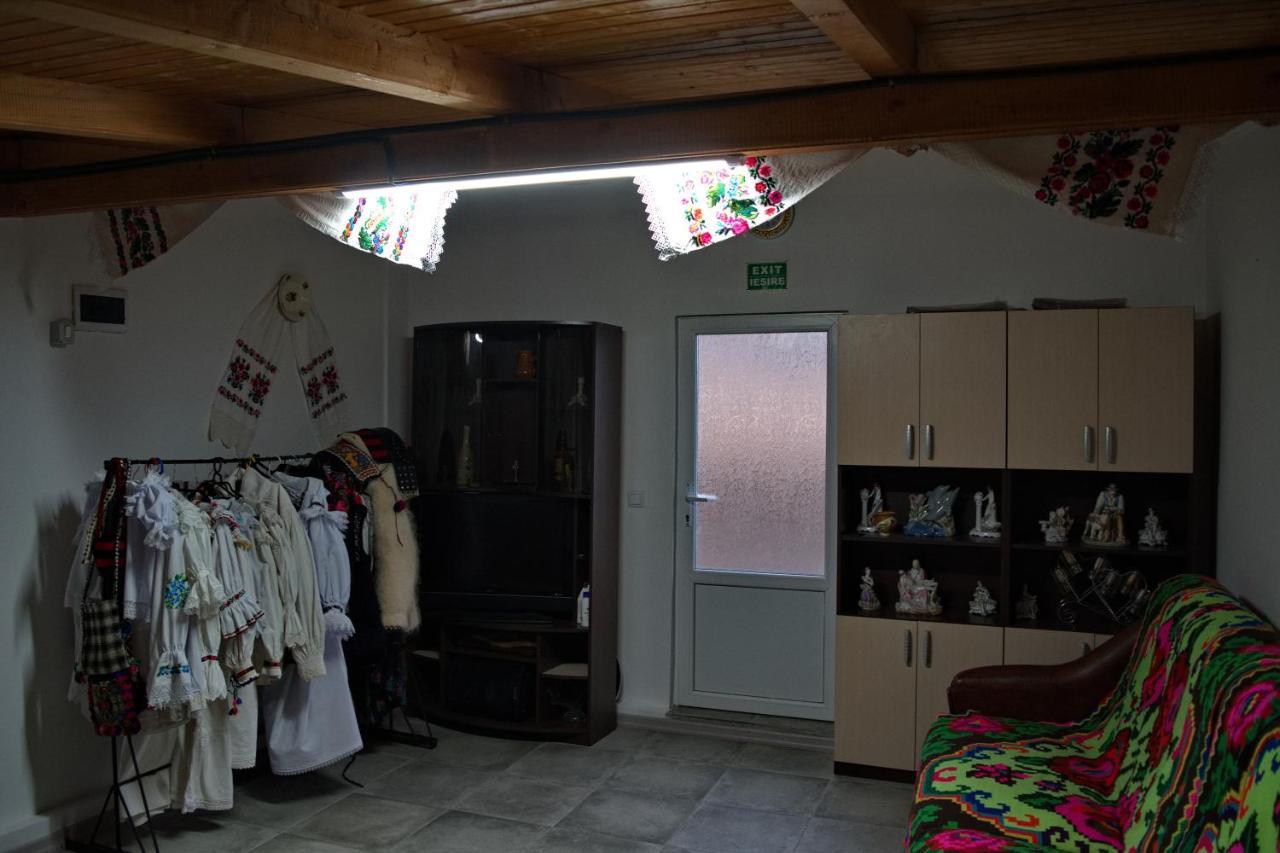 Appartement La Dory à Satu Sugatag Extérieur photo