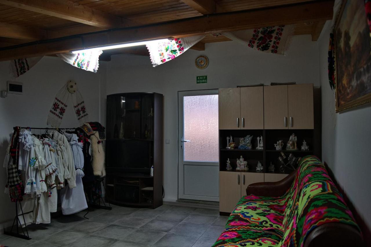 Appartement La Dory à Satu Sugatag Extérieur photo