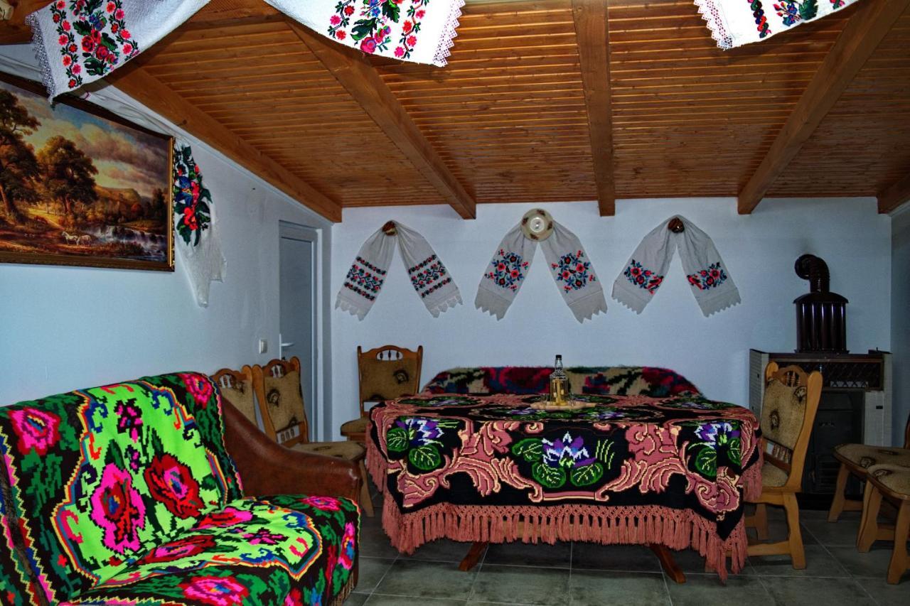 Appartement La Dory à Satu Sugatag Extérieur photo