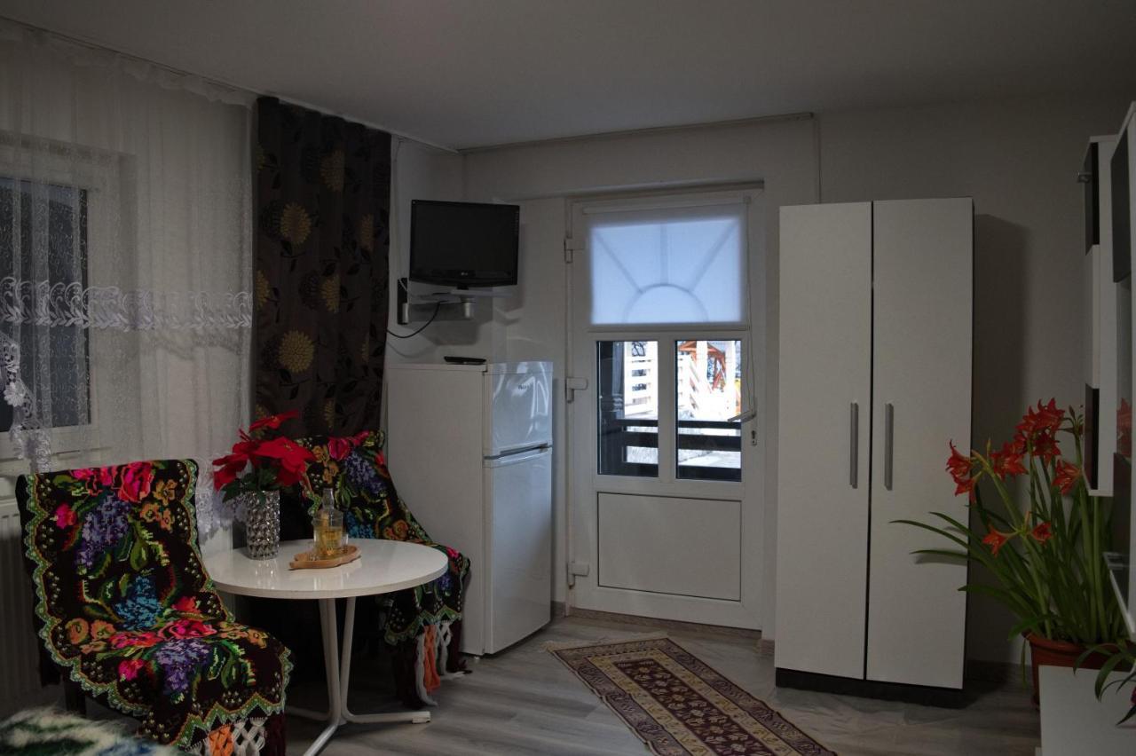 Appartement La Dory à Satu Sugatag Extérieur photo
